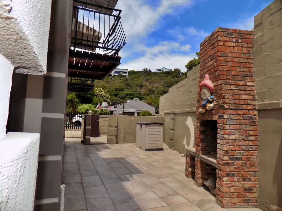 4 Bedroom Property for Sale in Bergsig Western Cape